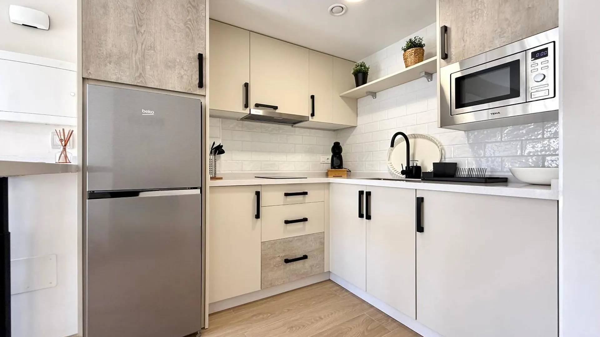 Apartment Luna Holidays City Center And Beach Fuengirola Spain