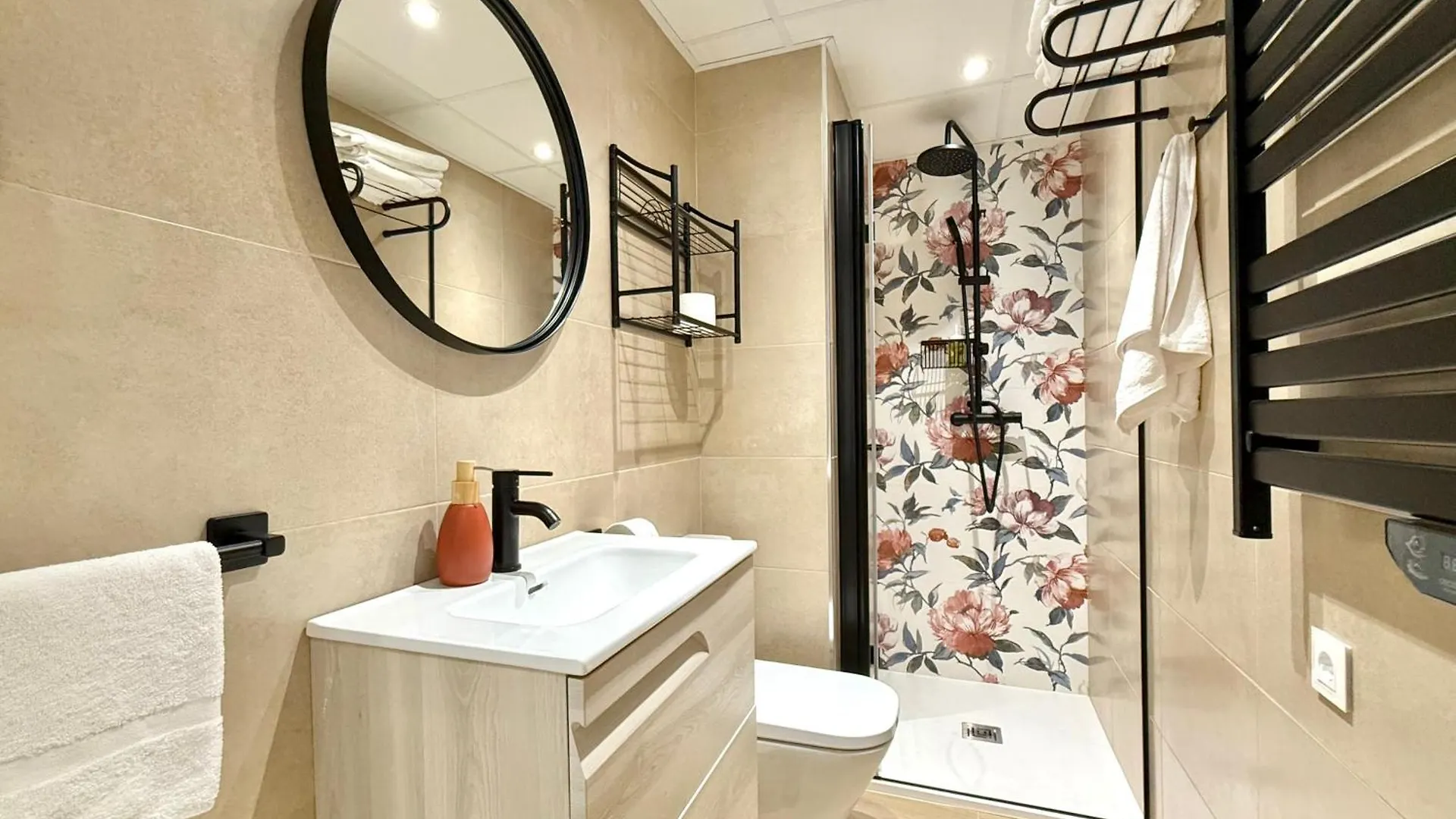 Luna Holidays City Center And Beach Fuengirola Apartment